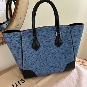 Louis Vuitton Open- Flap Dustbag